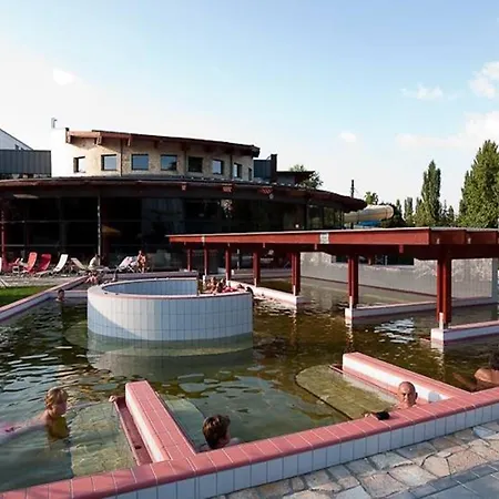 Hostel Maros Ráb