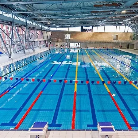 بيت شباب Maros غيور