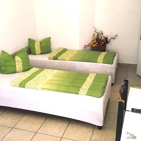 Hostal Maros Győr