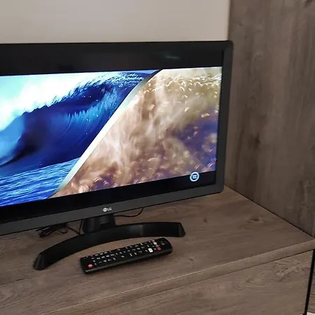 بيت شباب Maros غيور