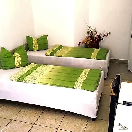 Hostal Maros Győr